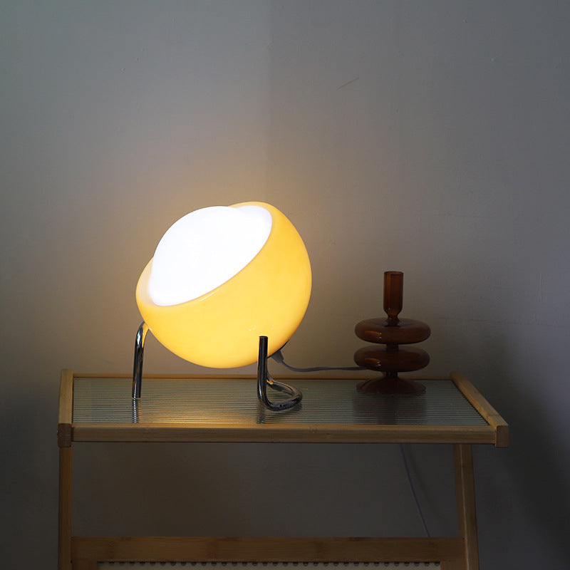 Nordic Retro | Table Lamp with Unique Glass Design & Soft LED Lighting | Cozy Ambiance for Living Room & Bedroom 2