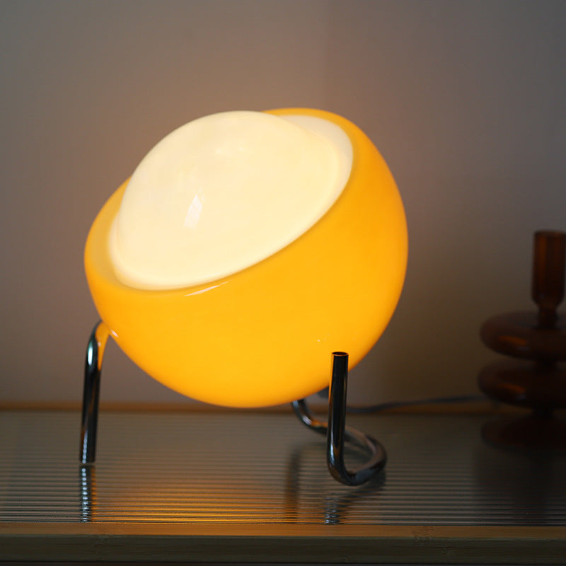 Nordischer Retro | Tischlampe mit einzigartigem Glasdesign und sanfter LED-Beleuchtung | Gemütliches Ambiente für Wohnzimmer und Schlafzimmer atmosphere