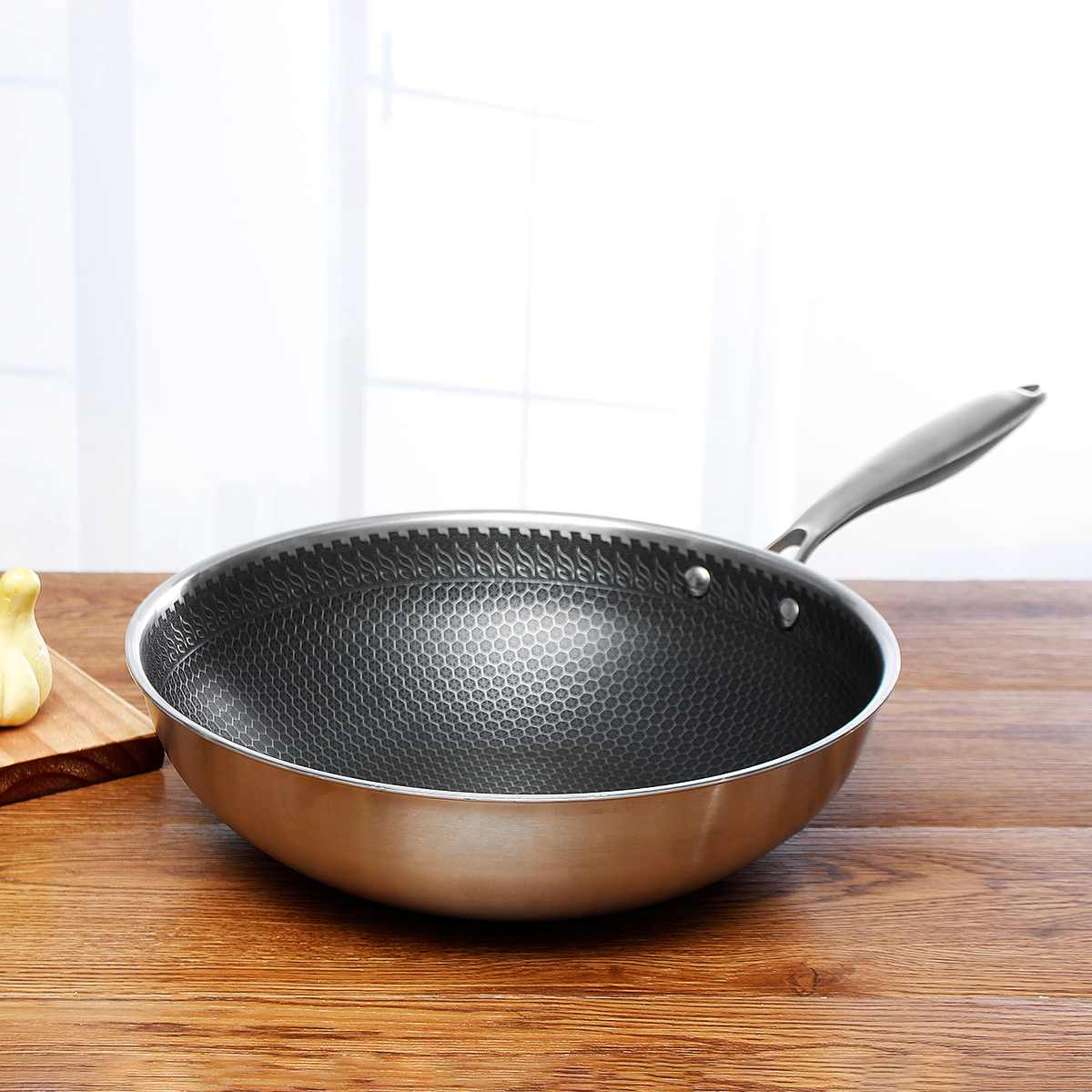 Premium Non Stick Skillet with Seven-Layer Construction | Scratch-Resistant Nonstick Cookware for Effortless Cooking 3
